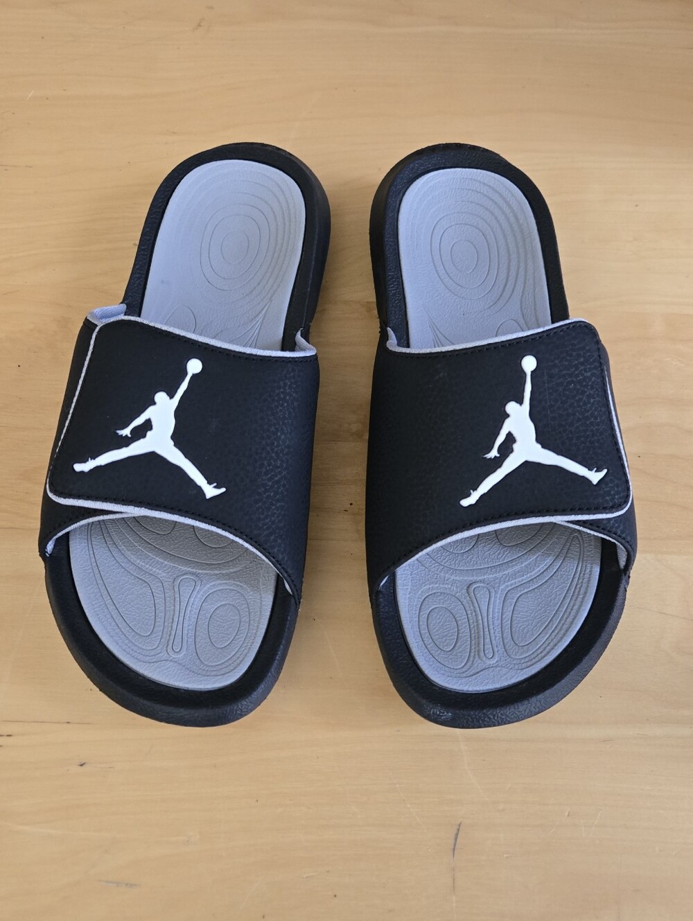 Air Jordan Jordan Hydro 6 Retro Slide 'Black' 881473-011 Size 8 EUR 41